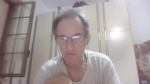 scotchwhieskie online show from 09/16/25, 06:31