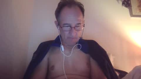 scotchwhieskie online show from 12/14/25, 11:20