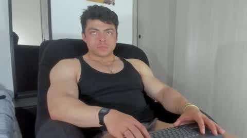 Snapshot of scott__miller chatting on 10/31/25, 03:29 scott__miller online show from 10/31/25, 03:29