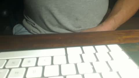 Snapshot of scottalone chatting on 12/19/25, 05:25 Scott online show from 12/19/25, 05:25