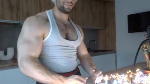 Snapshot of scottbarloow chatting on 12/17/25, 01:50 scottbarloow online show from 12/17/25, 01:50