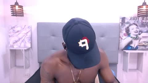 Snapshot of scottdamar chatting on 11/05/25, 09:26 Damar online show from 11/05/25, 09:26