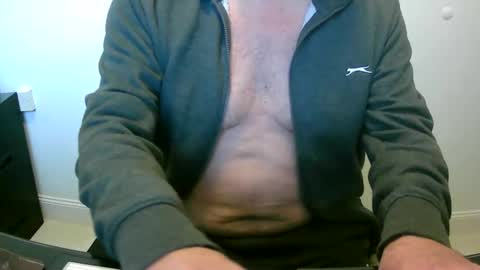 Scott online show from 10/21/25, 07:53