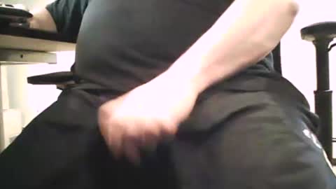 scottie813 online show from 12/03/24, 08:06