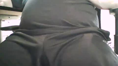 Snapshot of scottie813 chatting on 11/17/25, 12:22 scottie813 online show from 11/17/25, 12:22