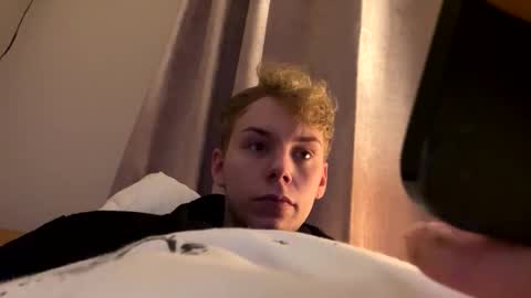 danny online show from 11/11/25, 03:06