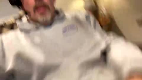 Snapshot of scottj603603 chatting on 12/01/25, 09:09 scottj603603 online show from 12/01/25, 09:09