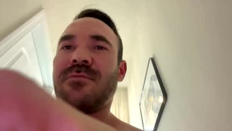 Snapshot of scottmiller2009 chatting on 09/16/25, 12:22 scottmiller2009 online show from 09/16/25, 12:22