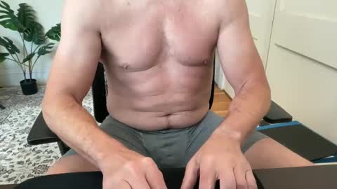 Snapshot of scottnudist chatting on 09/09/25, 07:13 Scott online show from 09/09/25, 07:13