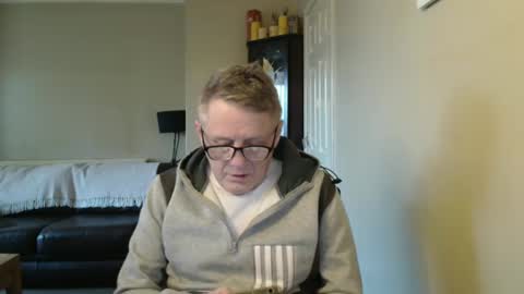 James online show from 01/01/25, 11:38