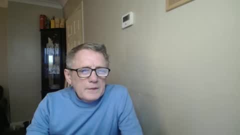 James online show from 11/10/25, 04:06