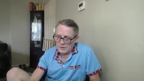 James online show from 11/11/25, 12:38