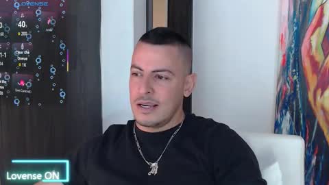 Snapshot of scotty_music chatting on 10/29/25, 03:25 Ricardo online show from 10/29/25, 03:25