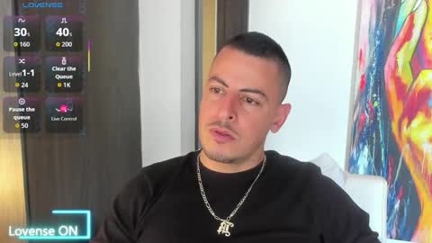 Snapshot of scotty_music chatting on 11/11/25, 05:24 Ricardo online show from 11/11/25, 05:24