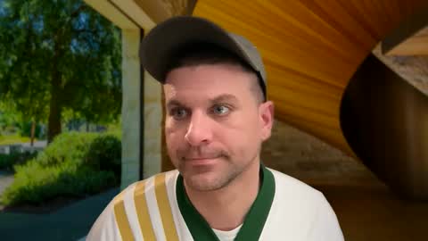 Snapshot of scottybeam chatting on 12/01/25, 02:27 Scotty online show from 12/01/25, 02:27