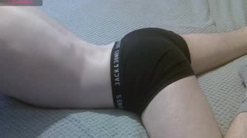 Snapshot of scottyboyyy94 chatting on 11/30/25, 04:11 scottyboyyy94 online show from 11/30/25, 04:11