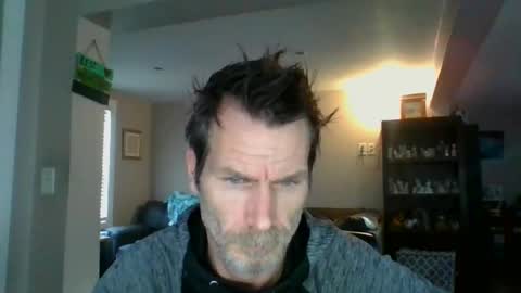 Snapshot of scroach11 chatting on 01/30/25, 02:36 GettOffMyLawn online show from 01/30/25, 02:36