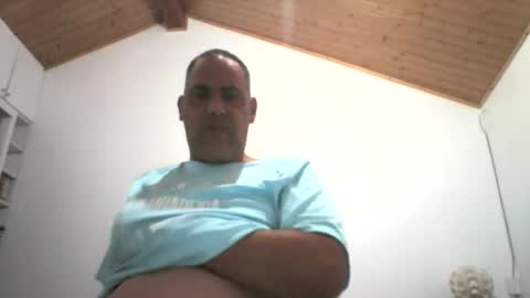 scubi007 online show from 10/19/25, 02:40