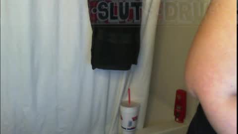 Snapshot of scumbagsmith chatting on 09/24/25, 11:13 Danni online show from 09/24/25, 11:13