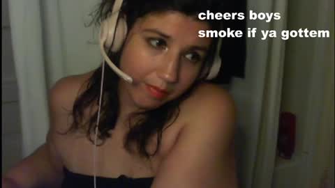 Snapshot of scumbagsmith chatting on 09/25/25, 07:23 Danni online show from 09/25/25, 07:23