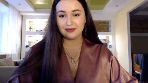 Snapshot of sea_cocktail chatting on 12/15/24, 12:49 Elizabeth online show from 12/15/24, 12:49