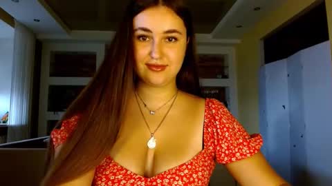 Snapshot of sea_cocktail chatting on 11/08/25, 09:09 Elizabeth online show from 11/08/25, 09:09