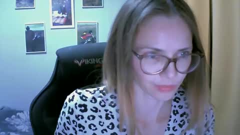 SEA Dream online show from 10/03/25, 04:37