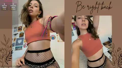 Snapshot of seahotseason chatting on 10/31/25, 02:18 Aria Independent model online show from 10/31/25, 02:18