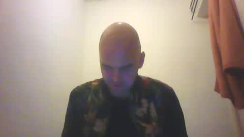 Snapshot of sean20775 chatting on 10/08/25, 04:15 Sean online show from 10/08/25, 04:15