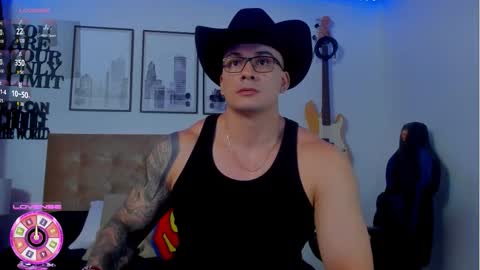 Snapshot of sean_carrera69 chatting on 11/16/25, 02:06 Sean Carrera online show from 11/16/25, 02:06