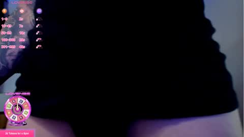 Snapshot of sean_carrera69 chatting on 12/16/25, 04:39 Sean Carrera online show from 12/16/25, 04:39