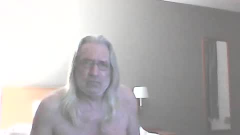 seantheflyer online show from 02/05/25, 01:04