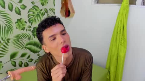 Sean online show from 03/11/25, 03:59