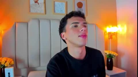 Sean online show from 09/23/25, 03:53