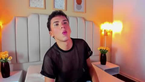 Sean online show from 10/16/25, 04:02