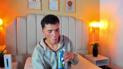 Sean online show from 10/28/25, 04:49