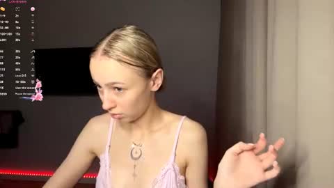 Kate online show from 07/24/26, 07:12