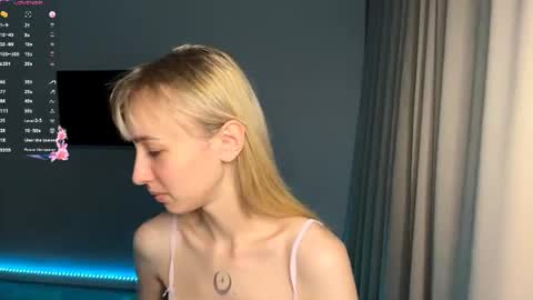 Kate online show from 07/26/26, 06:59
