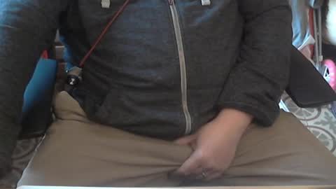 Falco J online show from 12/19/25, 10:44