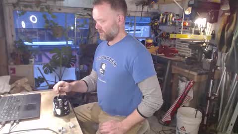 Seattlemanwhore online show from 11/18/25, 04:00