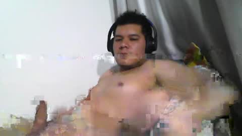 Snapshot of seb5759 chatting on 04/22/26, 04:59 seb5759 online show from 04/22/26, 04:59