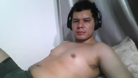 Snapshot of seb5759 chatting on 05/05/26, 04:09 seb5759 online show from 05/05/26, 04:09