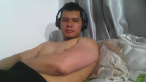 Snapshot of seb5759 chatting on 06/04/26, 06:52 seb5759 online show from 06/04/26, 06:52