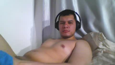 Snapshot of seb5759 chatting on 06/06/26, 05:01 seb5759 online show from 06/06/26, 05:01
