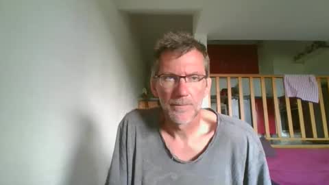 Snapshot of seb846894 chatting on 05/12/26, 06:32 seb846894 online show from 05/12/26, 06:32