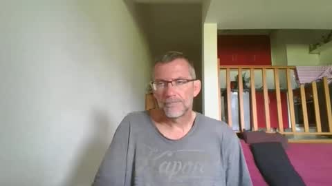 Snapshot of seb846894 chatting on 05/17/26, 08:34 seb846894 online show from 05/17/26, 08:34