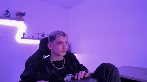 Snapshot of sebas__23 chatting on 11/09/25, 03:38 Sebastin online show from 11/09/25, 03:38