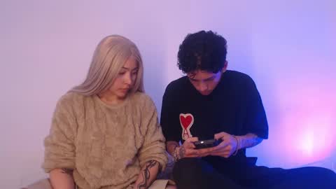 Snapshot of sebas_and_mila chatting on 09/19/25, 07:58 CAMILA Y SEBASTIAN online show from 09/19/25, 07:58