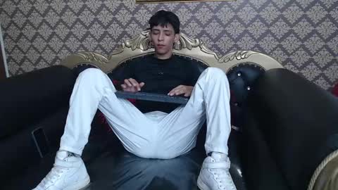 Sebastian Alvarez online show from 09/30/25, 08:58