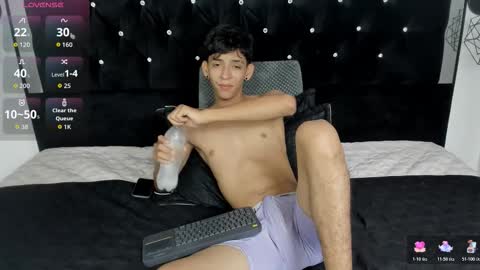 Snapshot of sebas_cat chatting on 02/14/26, 02:08 Sebastian Alvarez online show from 02/14/26, 02:08